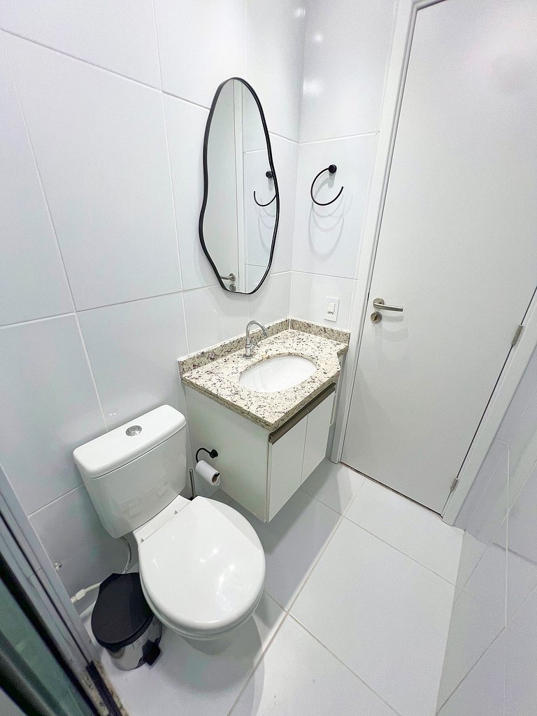 Conforto moderno a 250m da Praia de Atalaia by Apê