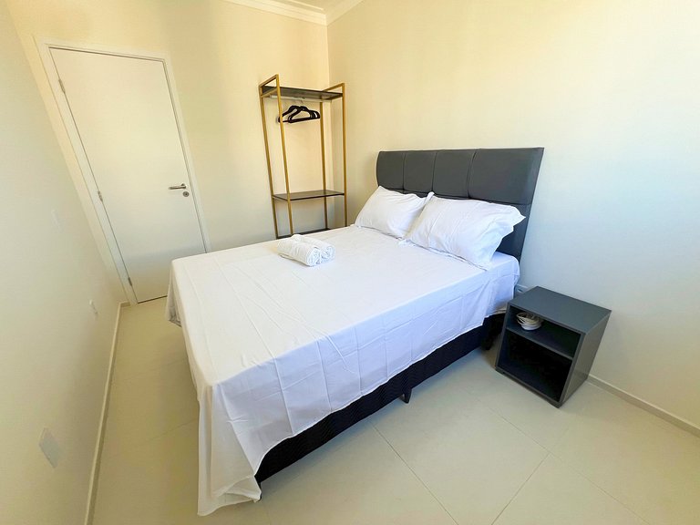 Conforto moderno a 250m da Praia de Atalaia by Apê