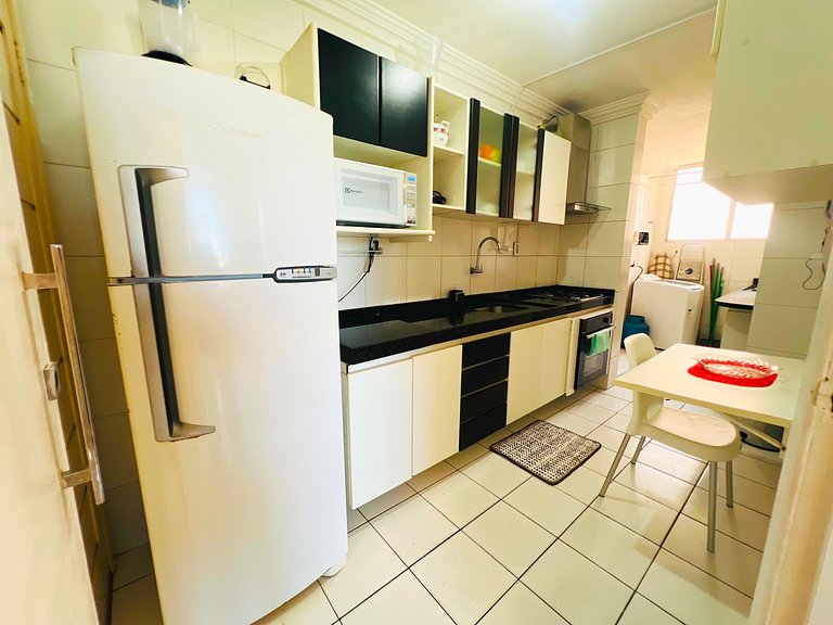 Design Confort: 4qts na C. do Meio/Atalaia by Apê