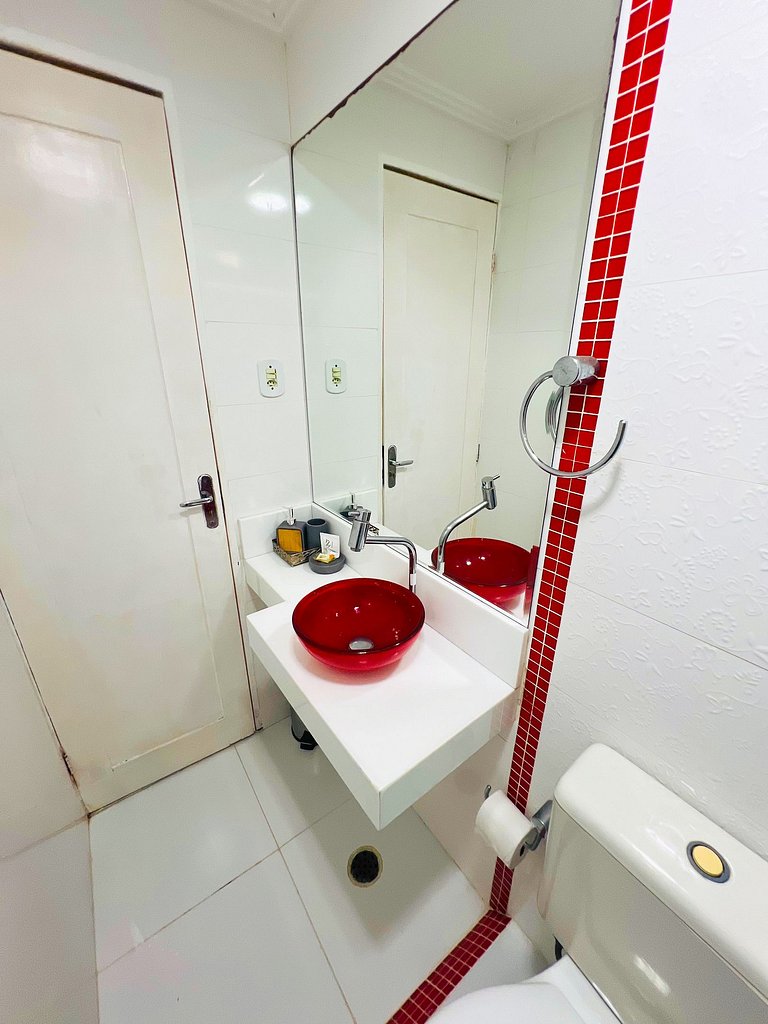 Design Confort: 4qts na C. do Meio/Atalaia by Apê