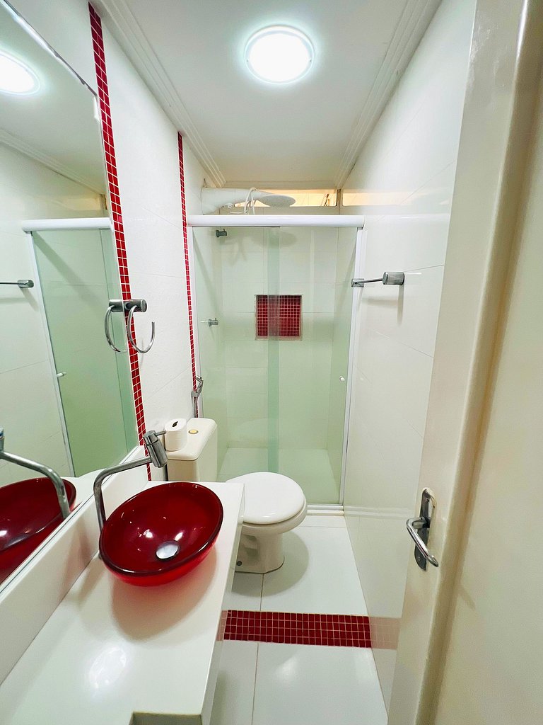 Design Confort: 4qts na C. do Meio/Atalaia by Apê