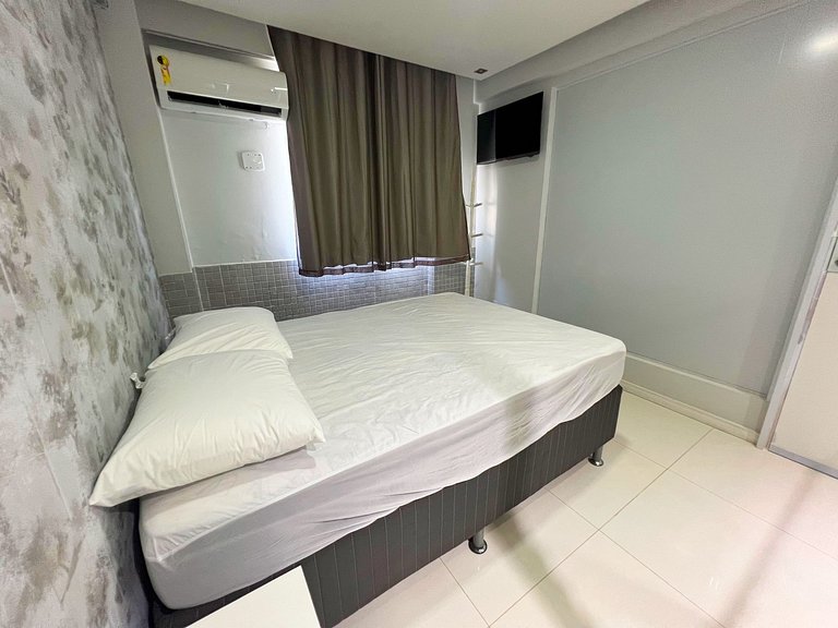 Frente mar a 70m da Praia de Atalaia by Apê