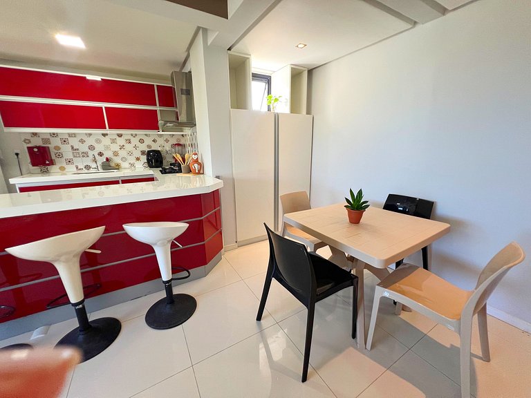 Frente mar a 70m da Praia de Atalaia by Apê