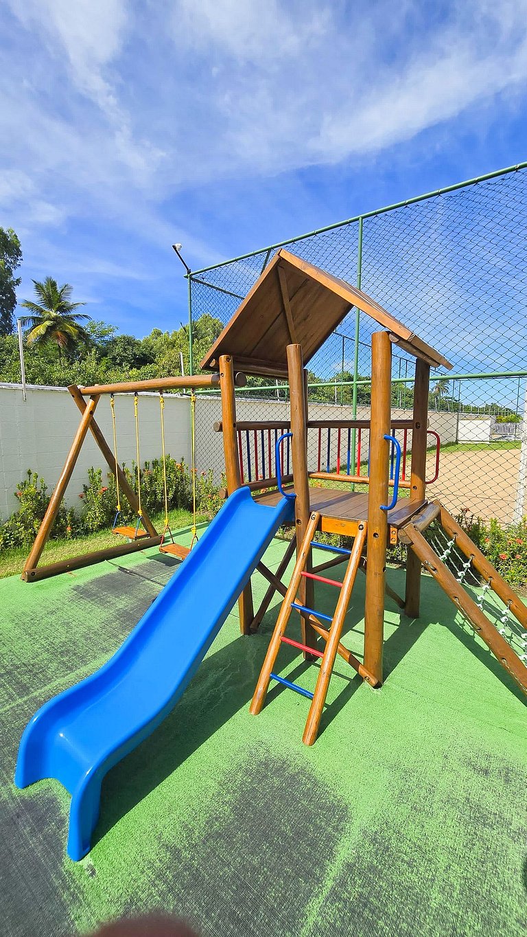 Aconchego proximo Praia e Aeroporto com ar by Apê