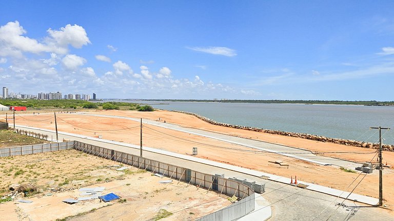 Beira Rio a 180 metros do Shopping Riomar by Apê