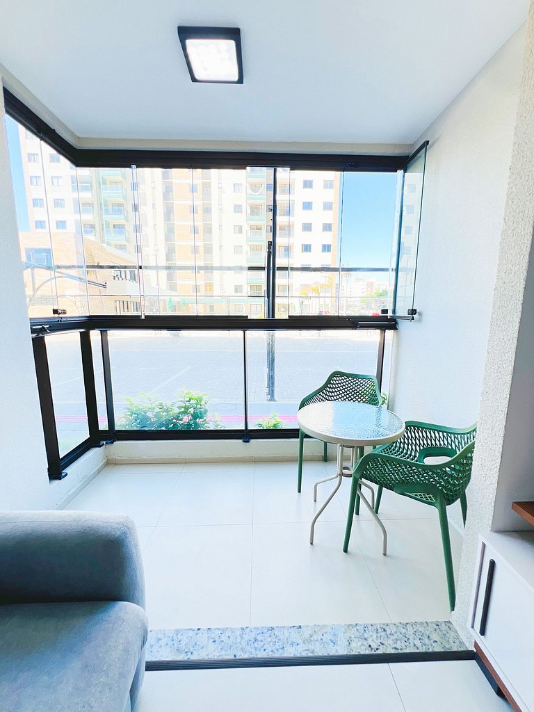 250m da Orla Atalaia • Luxo e Design by Apê