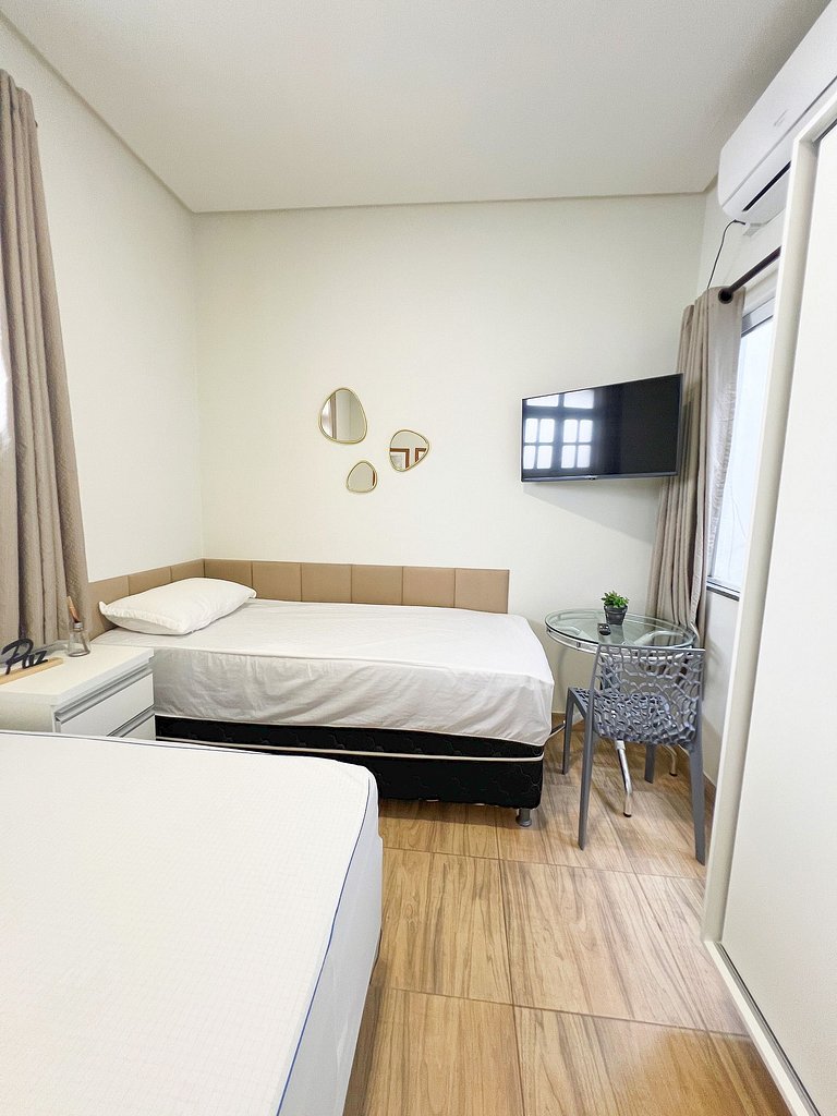 Apê Moderno a 750m da Praia de Atalaia by Apê