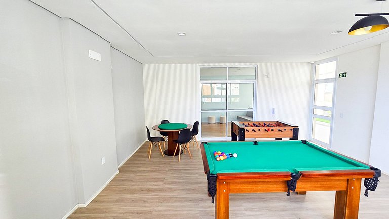 Design e Lazer de Resort perto da praia by Apê