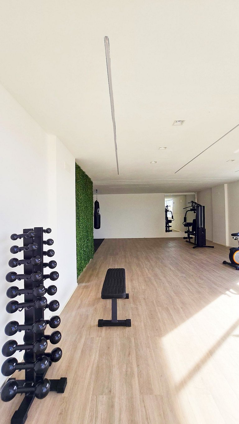 Design e Lazer de Resort perto da praia by Apê