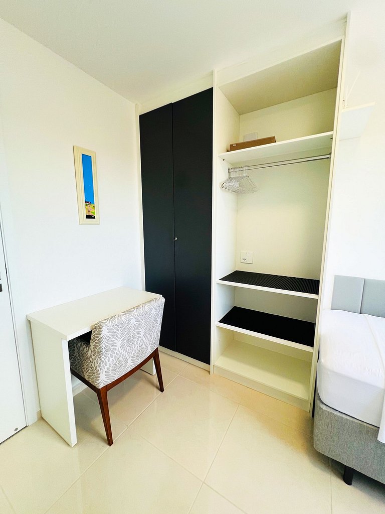 Design e Lazer de Resort perto da praia by Apê