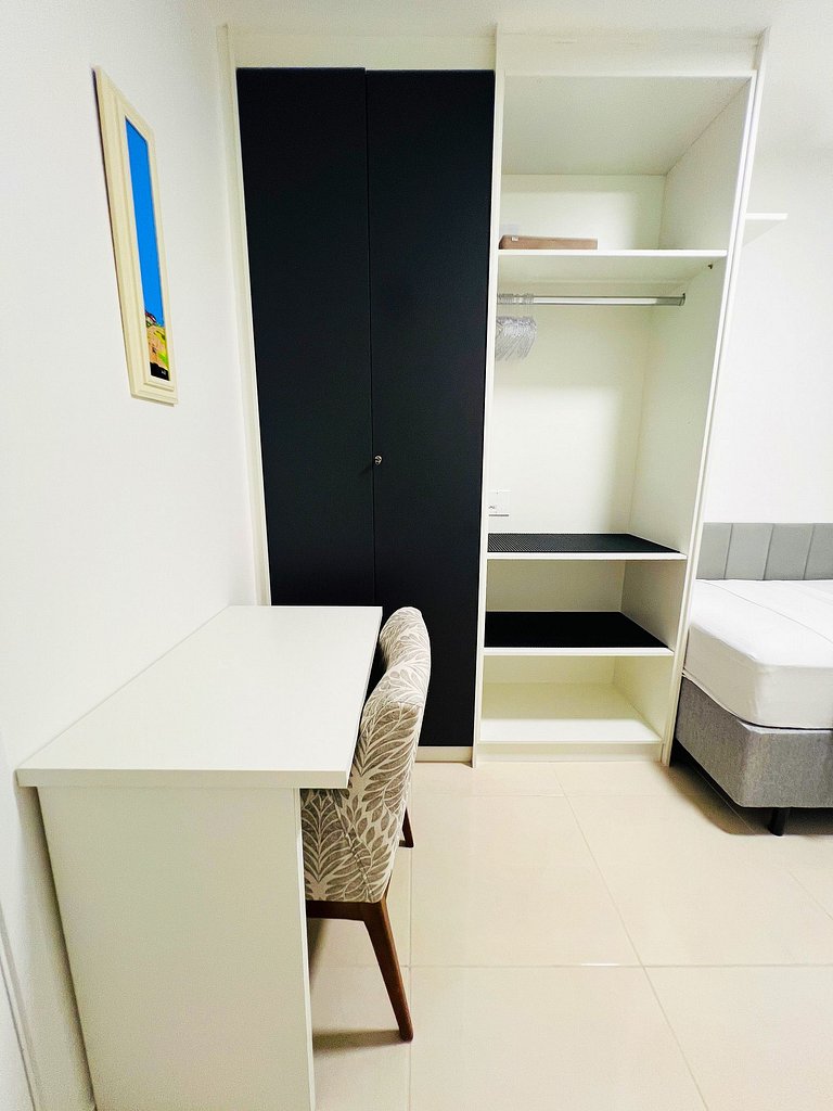 Design e Lazer de Resort perto da praia by Apê