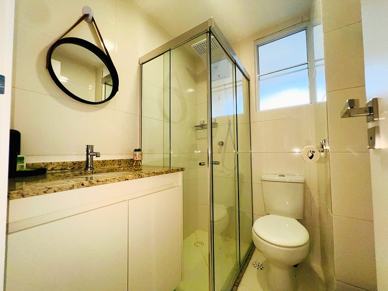 Design e Lazer de Resort perto da praia by Apê