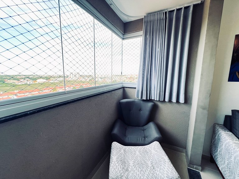 Design e Lazer de Resort perto da praia by Apê