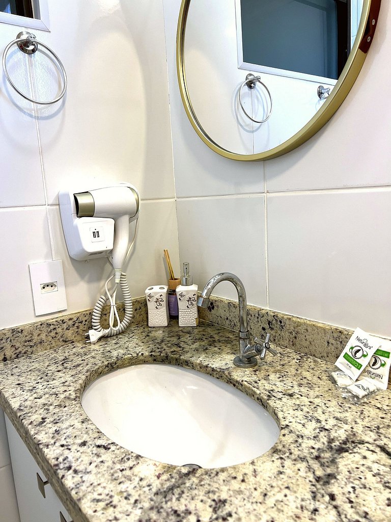 Vista mar e conforto a 250m da Praia by Apê