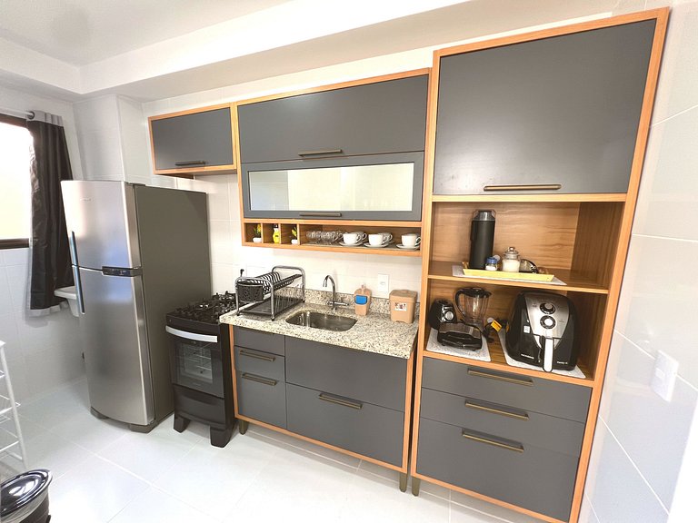 Praia de Atalaia a 250m Reformado e Lazer by Apê