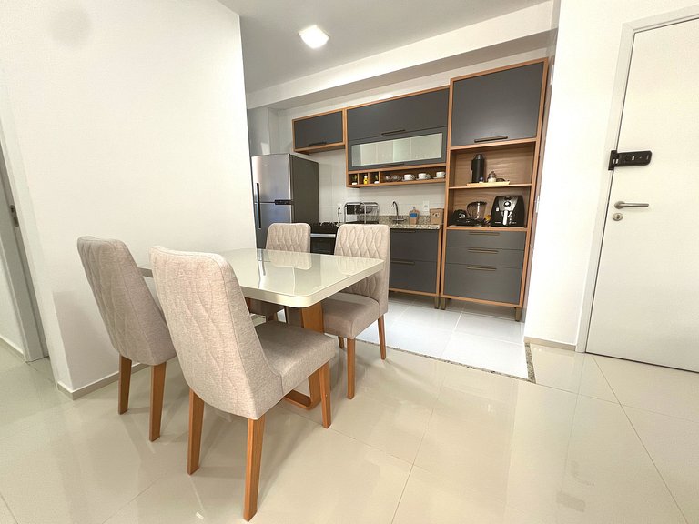 Praia de Atalaia a 250m Reformado e Lazer by Apê