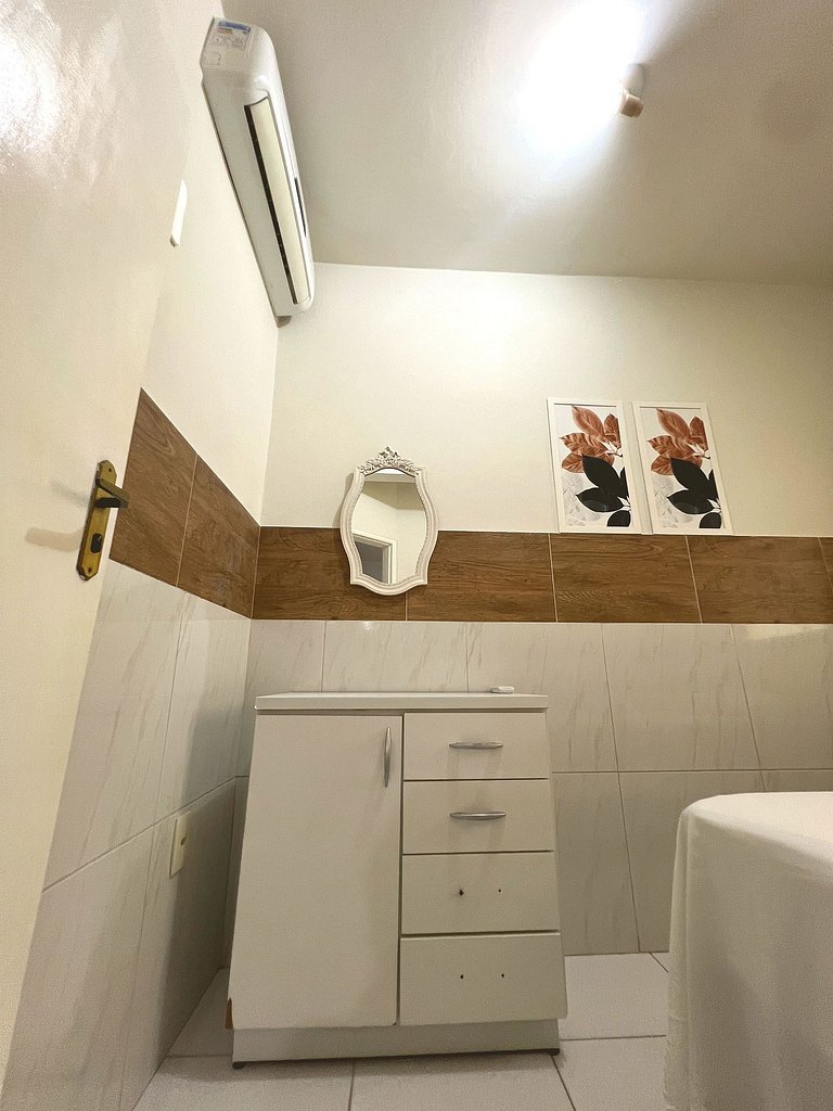 Atalaia 750m da Praia p/ 6 Pessoas by Apê