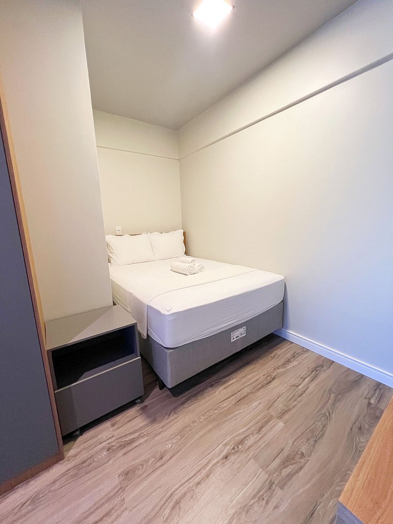 Luxuoso Duplex a 180m do Shopping by Apê