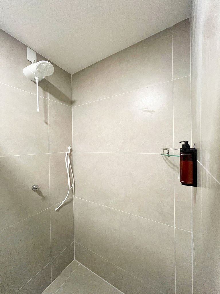Luxuoso Duplex a 180m do Shopping by Apê