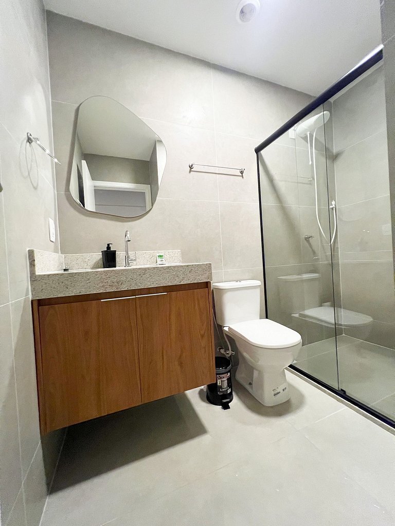 Luxuoso Duplex a 180m do Shopping by Apê