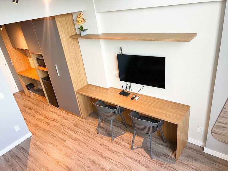 Luxuoso Duplex a 180m do Shopping by Apê