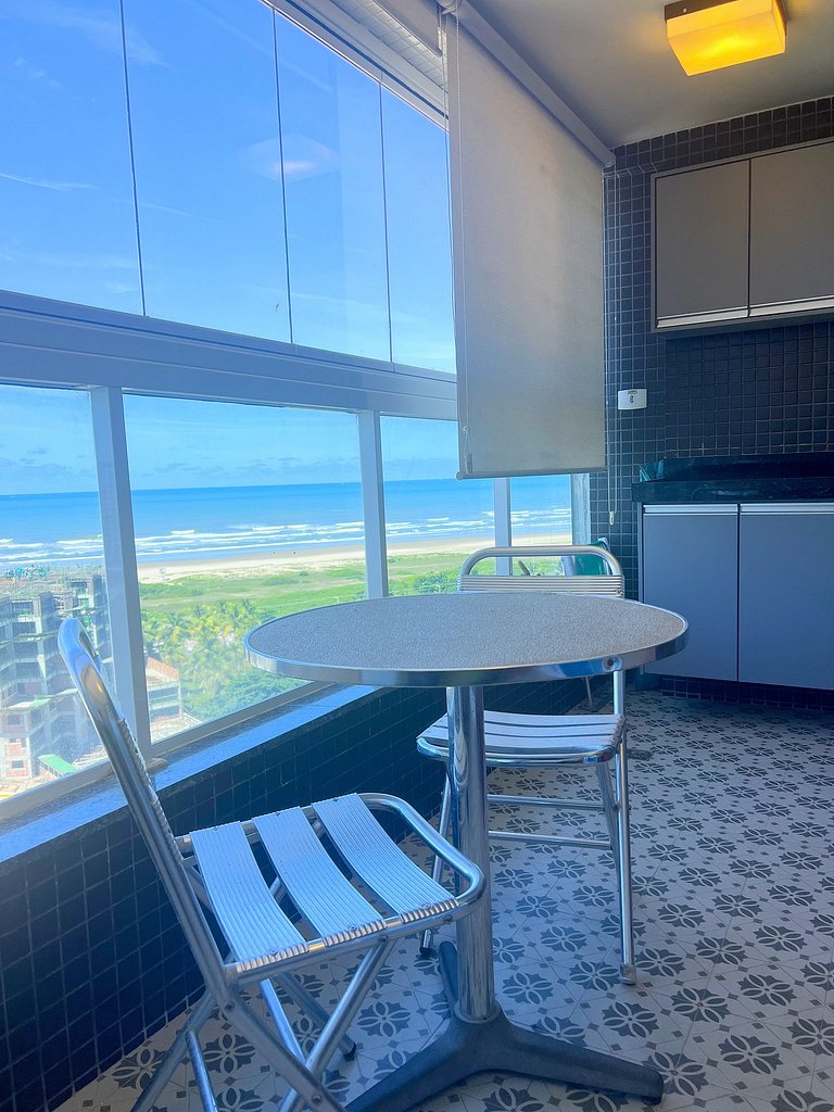 Vista Mar na Praia de Atalaia por Apê