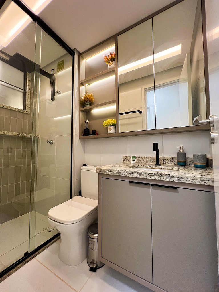 Luxo e Design na Atalaia 250m da Praia by Apê