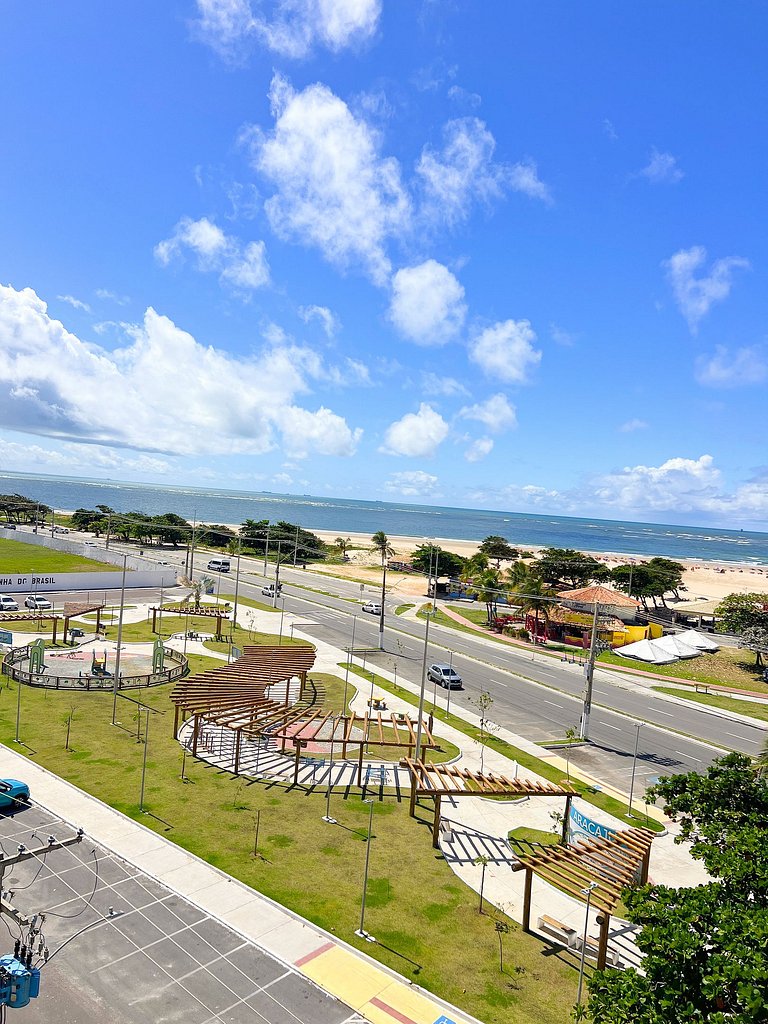 Varandão Frente Mar com Piscina Panorâmica by Apê